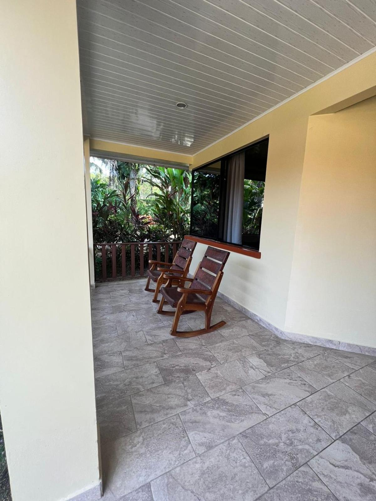 La Foresta Nature Resort Quepos Extérieur photo